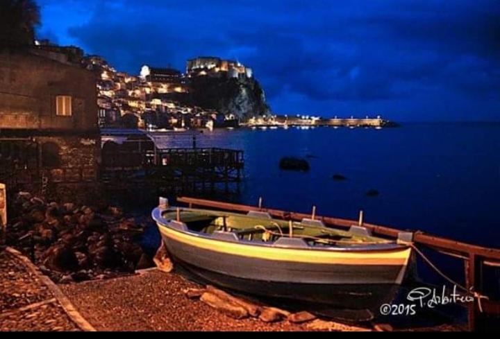 Al Quindici Scilla Bed and Breakfast Exteriör bild