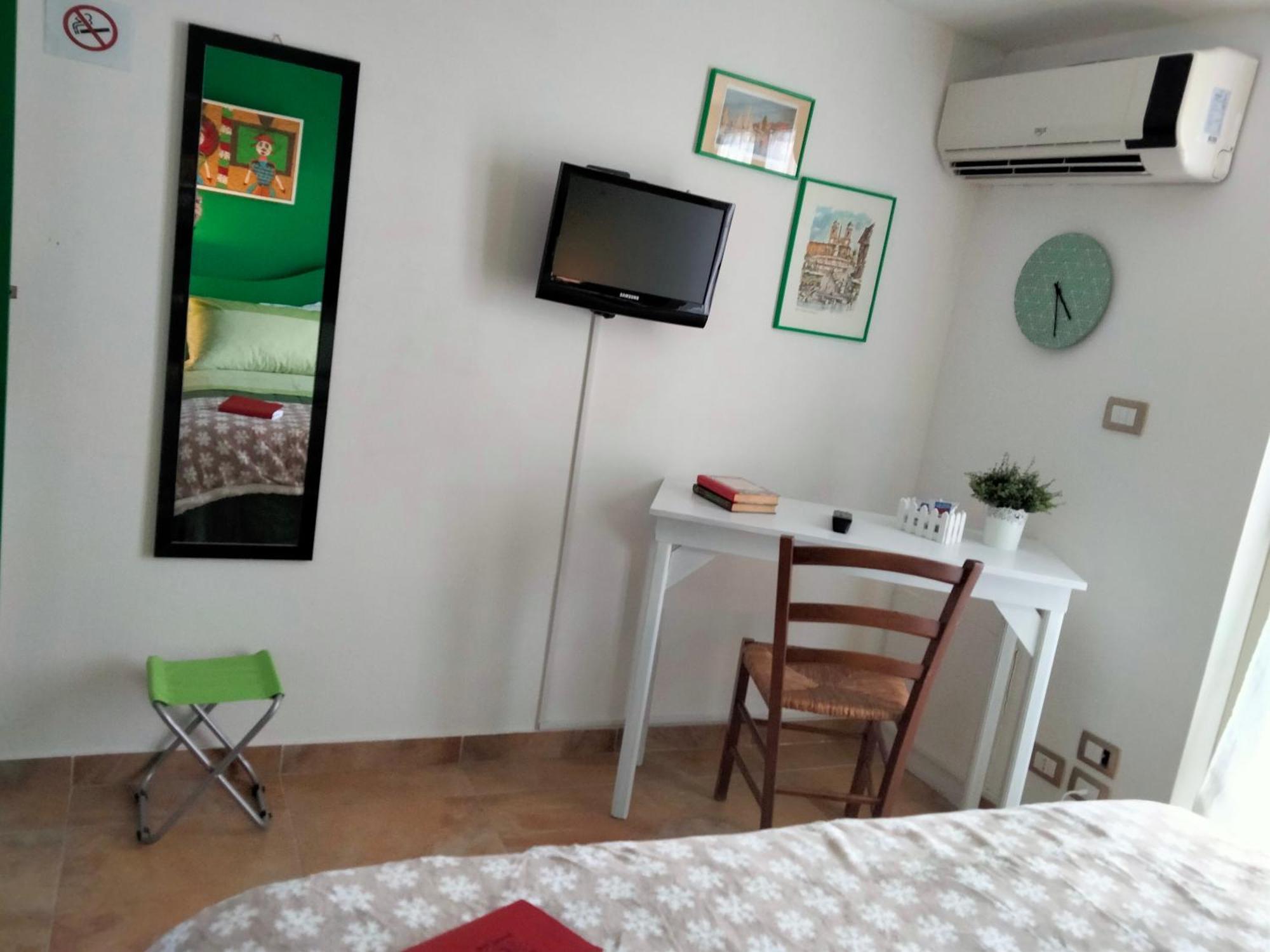 Al Quindici Scilla Bed and Breakfast Rum bild